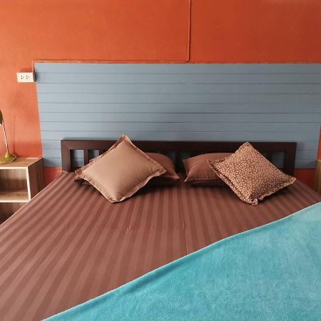 Milano Home Guesthouse Prachuap Khiri Khan Exteriör bild
