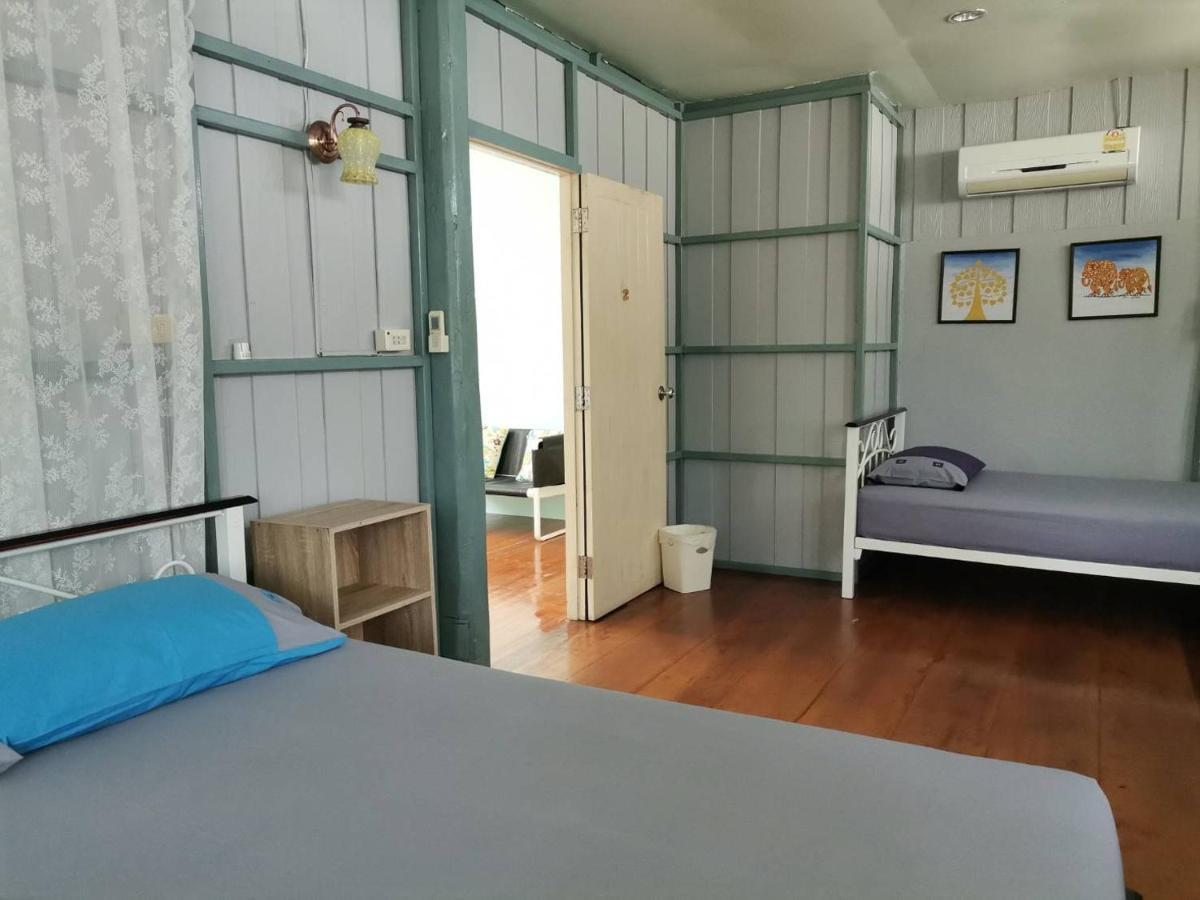 Milano Home Guesthouse Prachuap Khiri Khan Exteriör bild