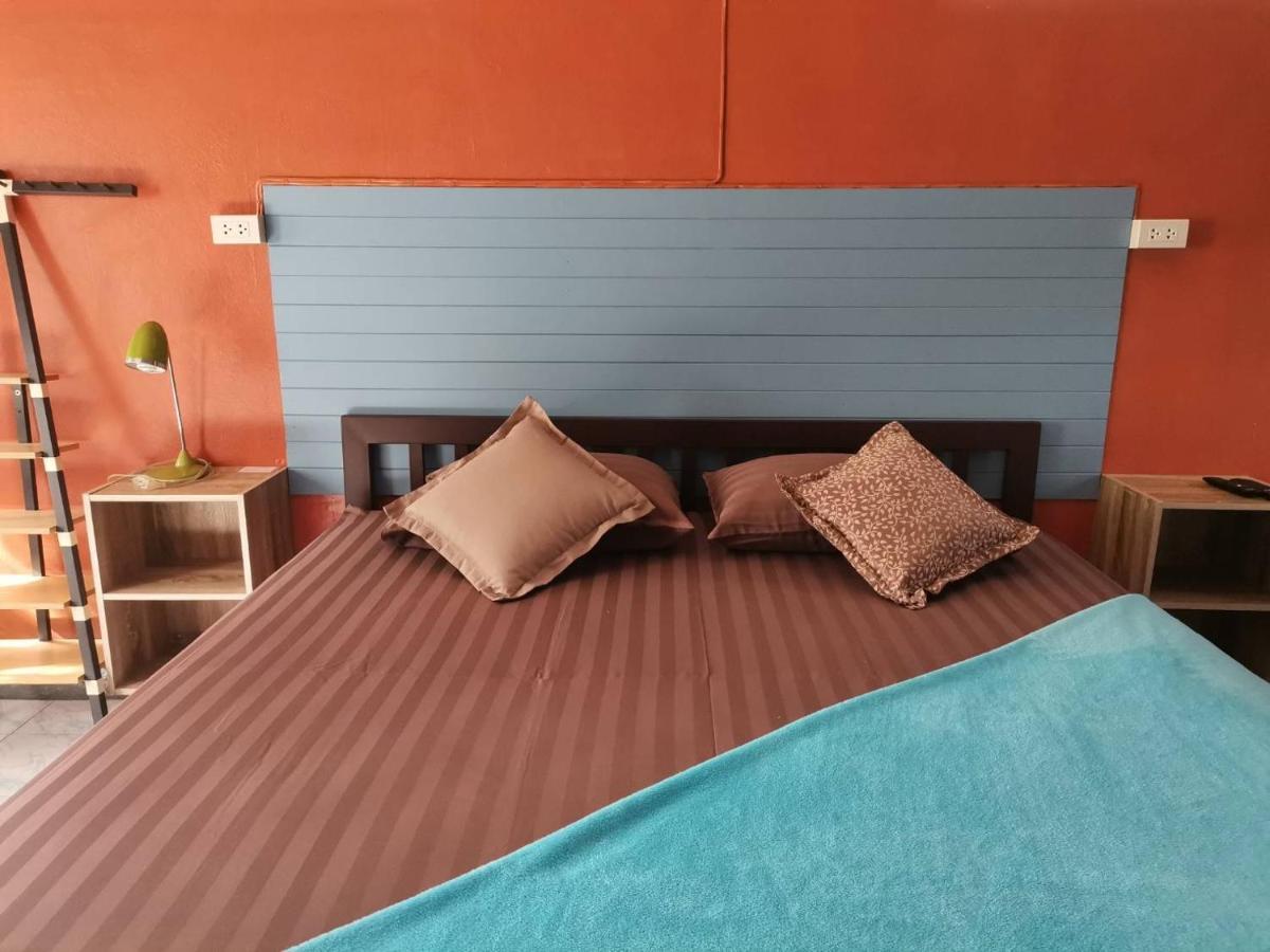 Milano Home Guesthouse Prachuap Khiri Khan Exteriör bild